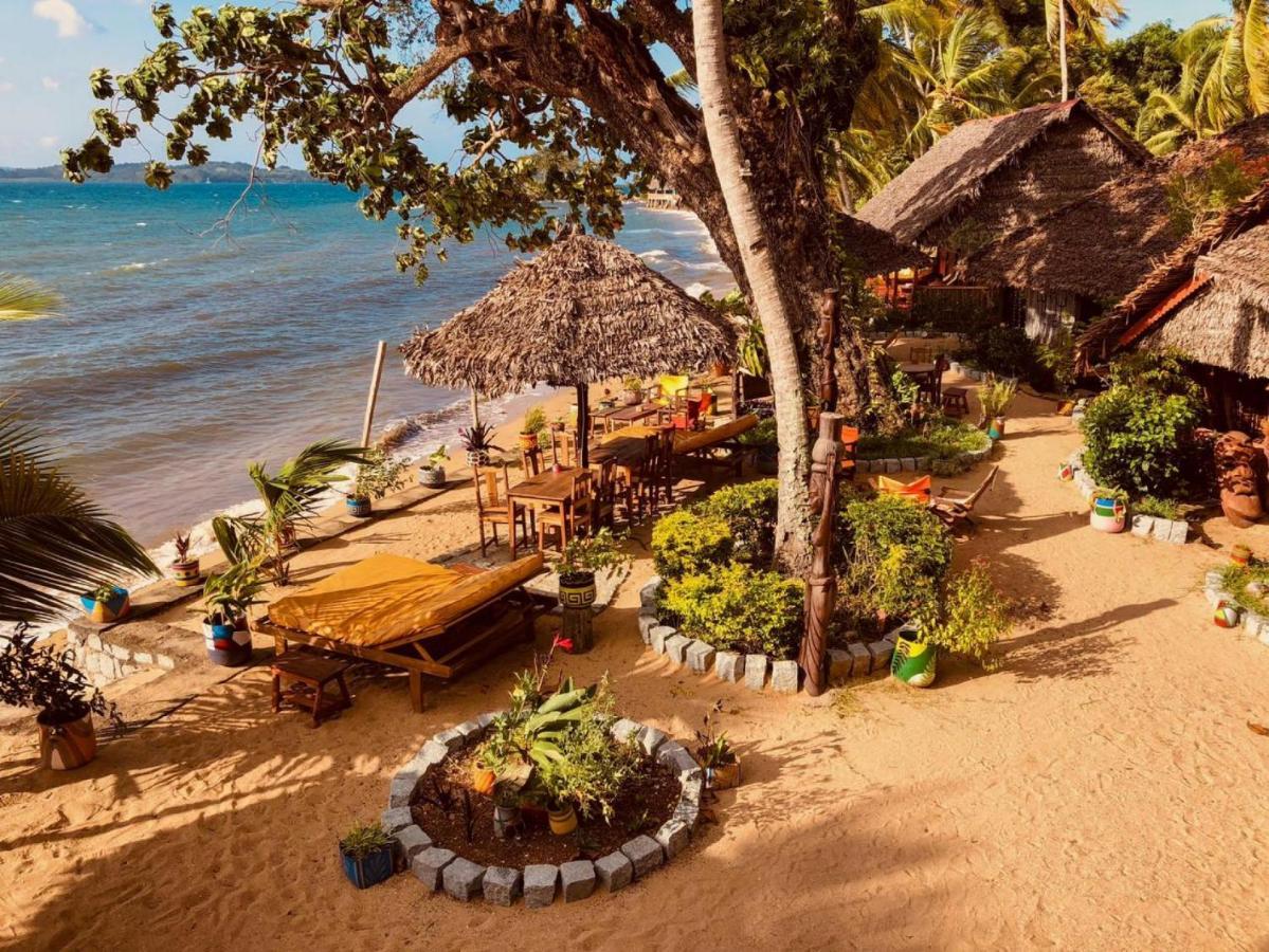 Floraly Komba Hotel - Nosy Komba Extérieur photo