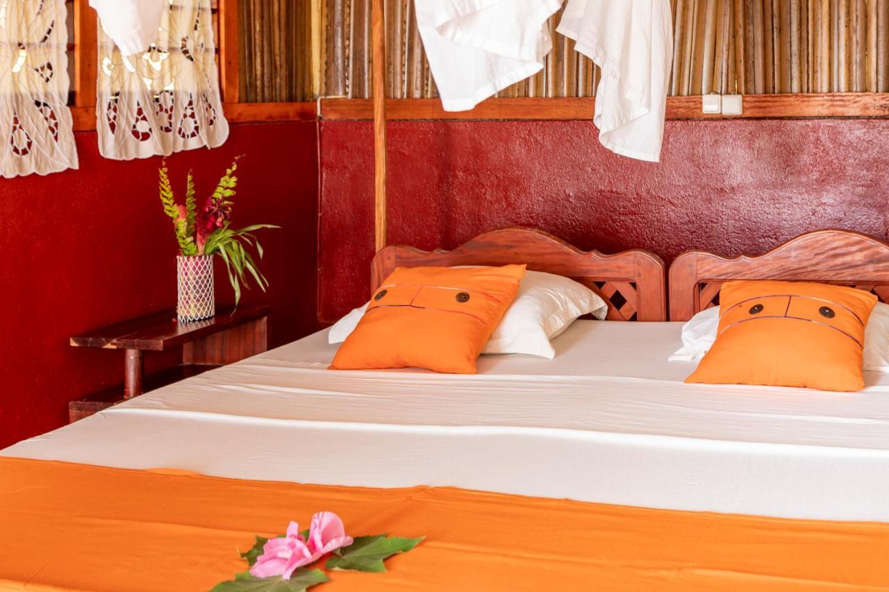 Floraly Komba Hotel - Nosy Komba Extérieur photo