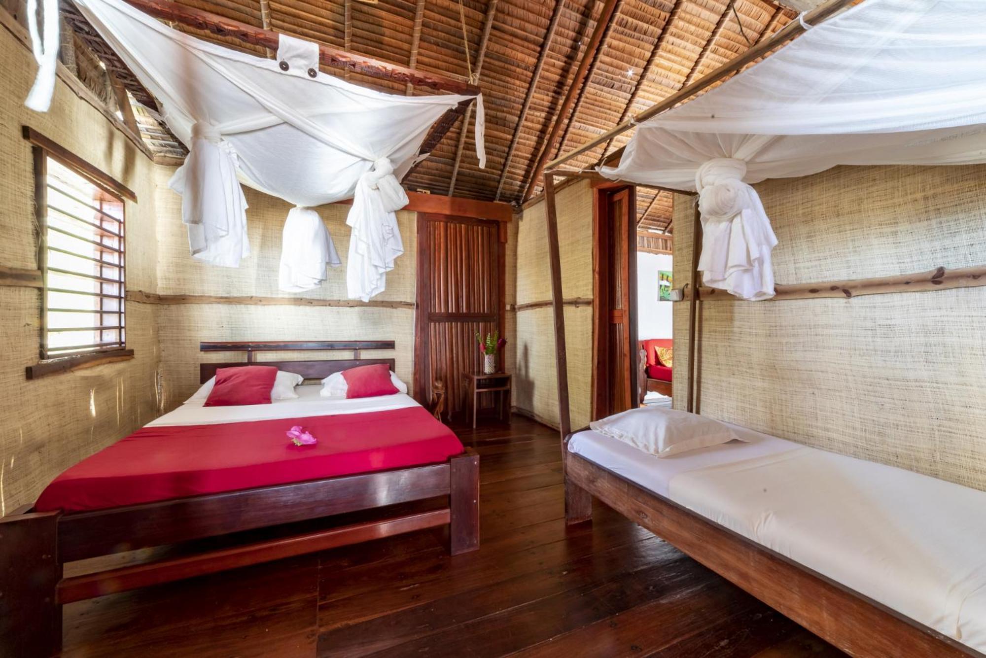 Floraly Komba Hotel - Nosy Komba Chambre photo